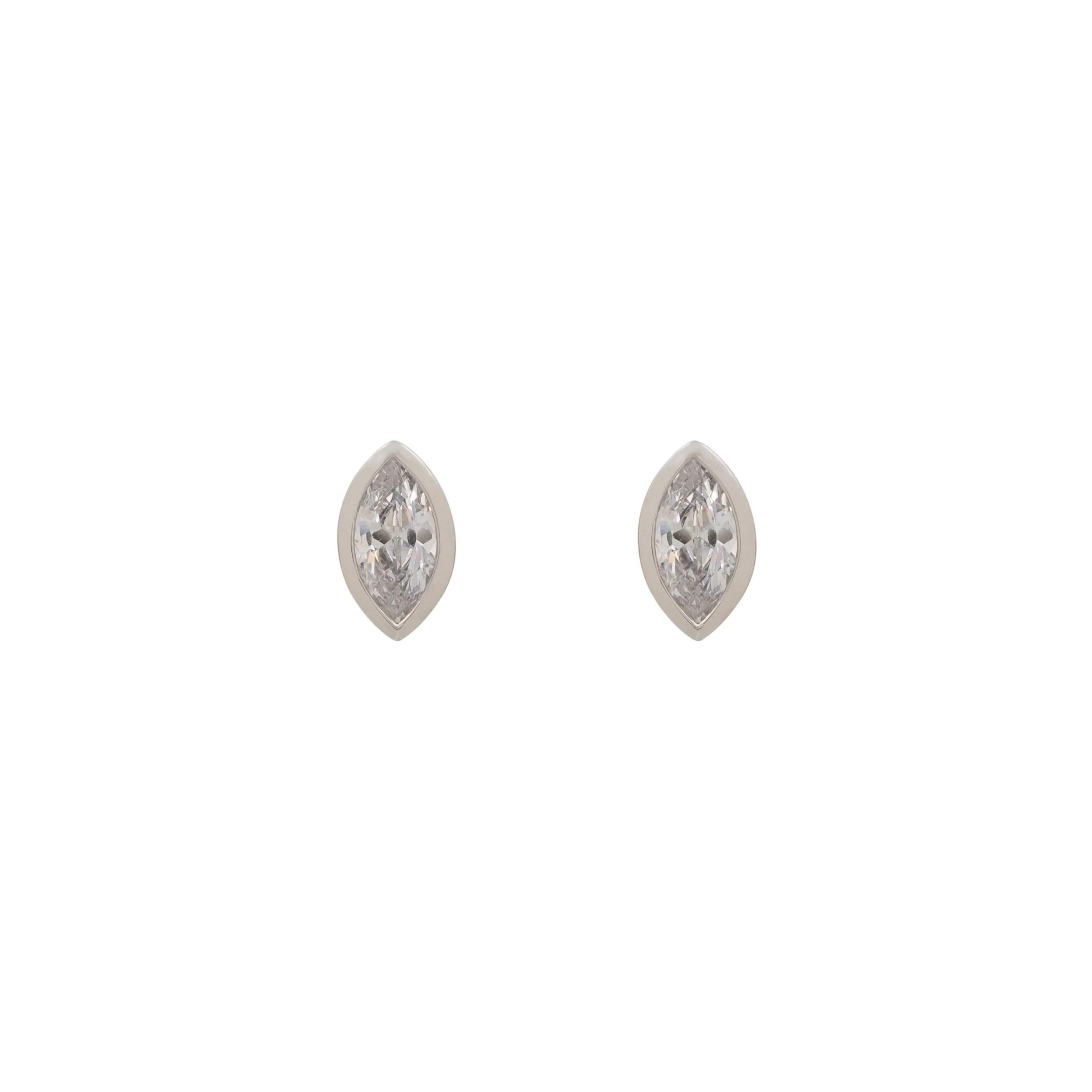 THE MARQUISE BEZEL STUDS - Image 4