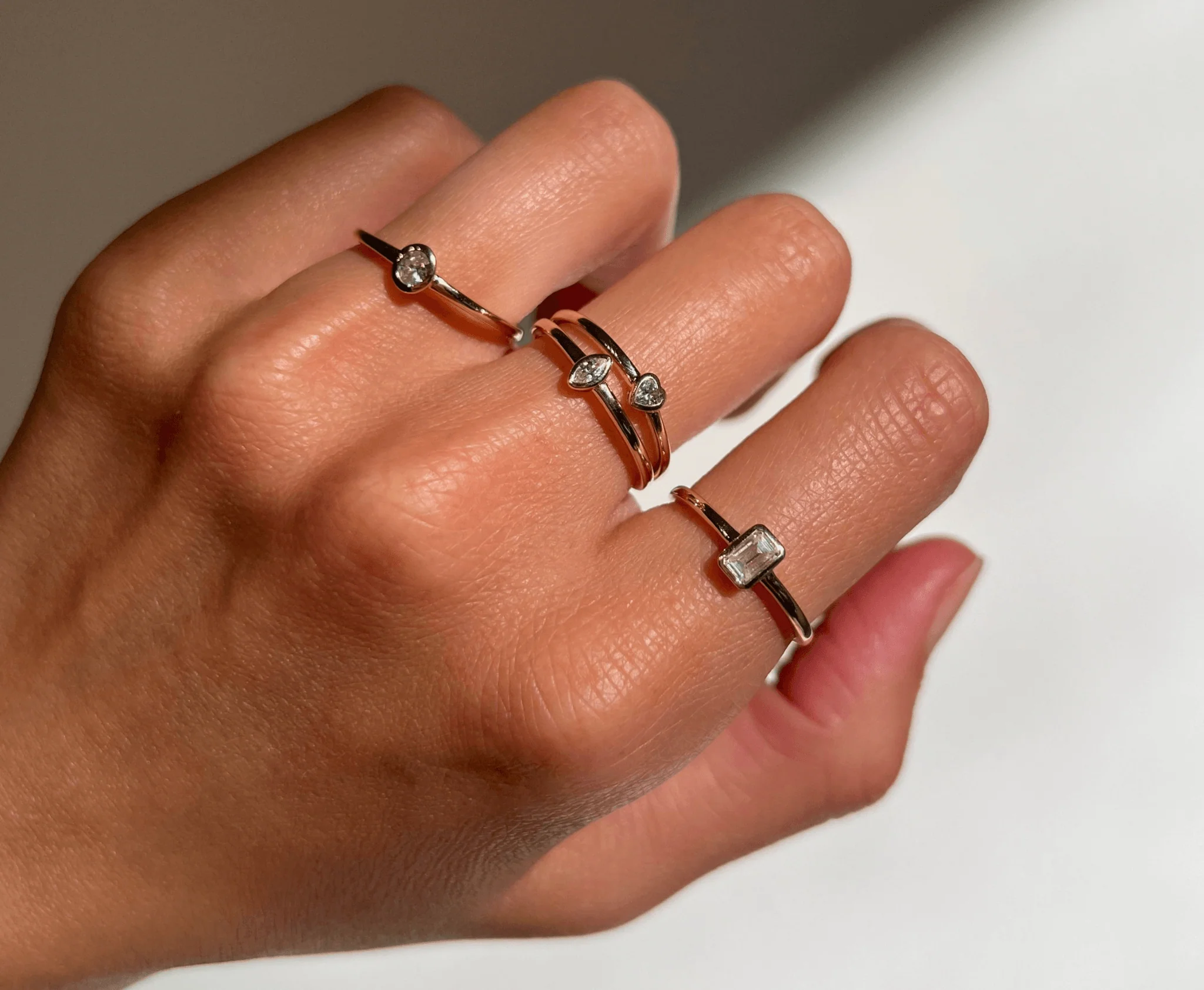 THE DAINTY EMERALD STACKER - Image 4