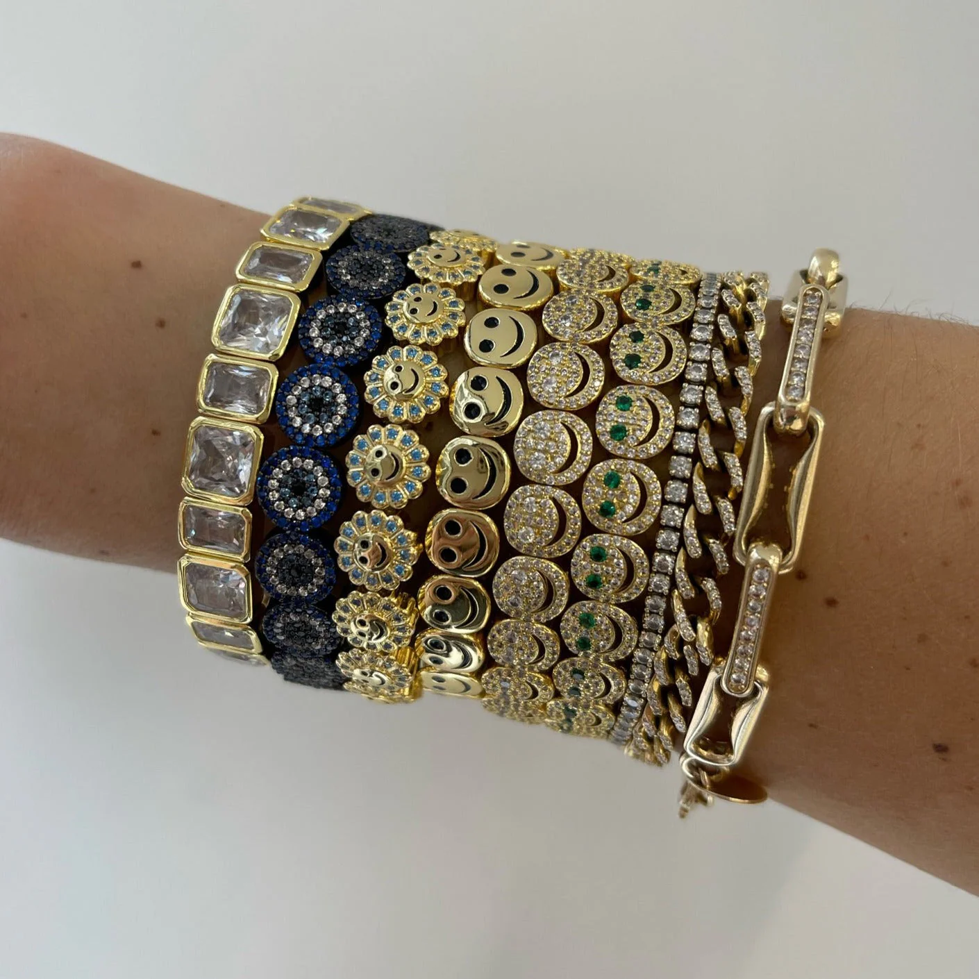 THE ETERNAL EVIL EYE BRACELET - Image 4