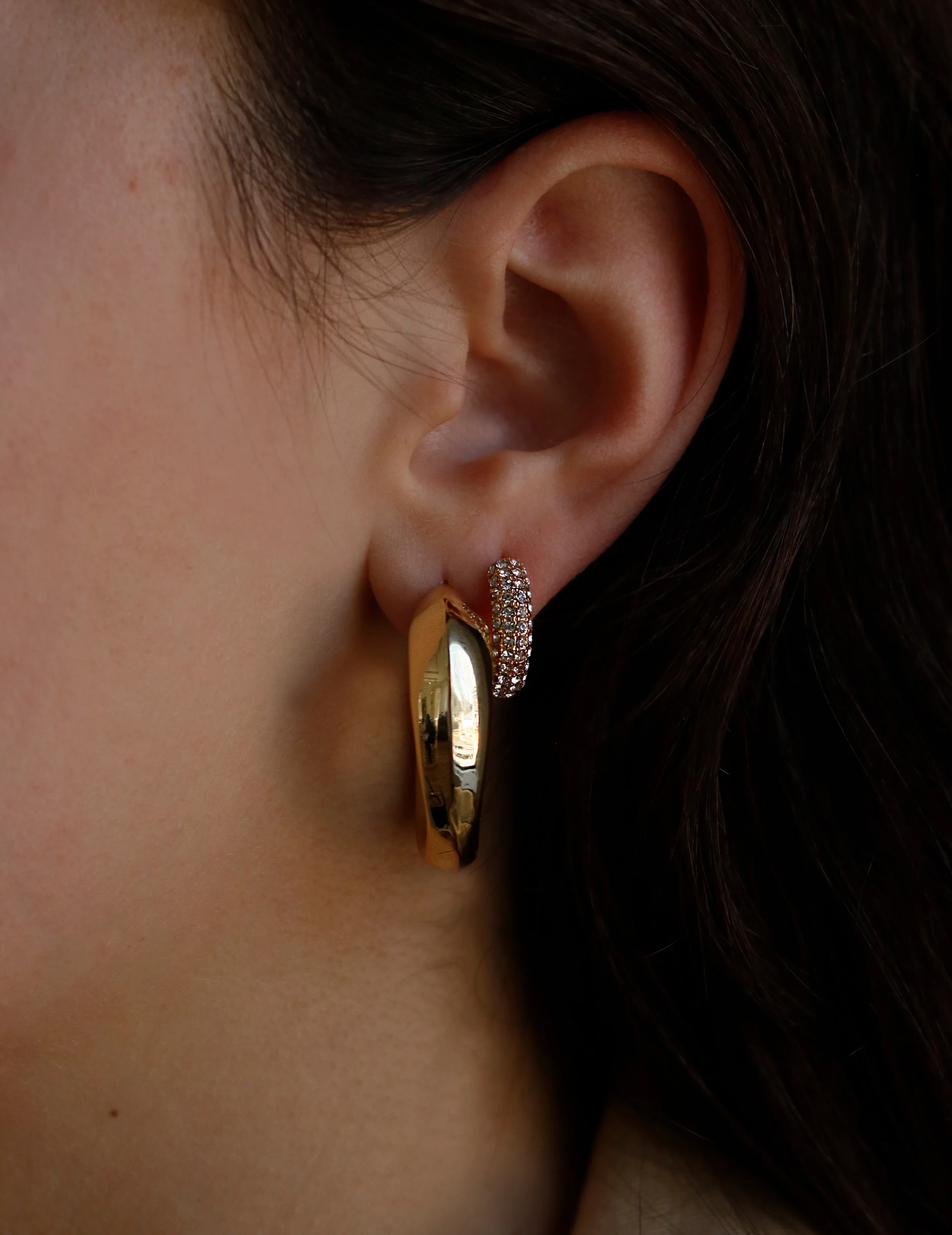 THE CURVE HOOPS - Image 8