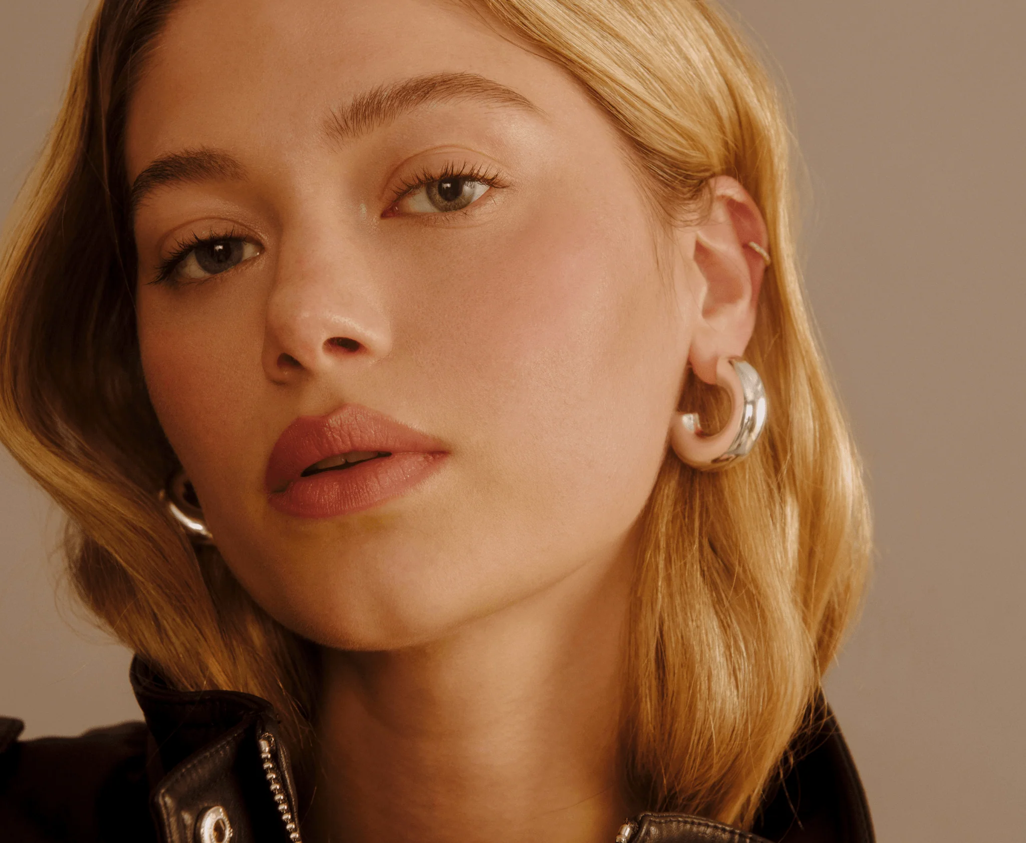 THE LISA HOOPS - Image 6