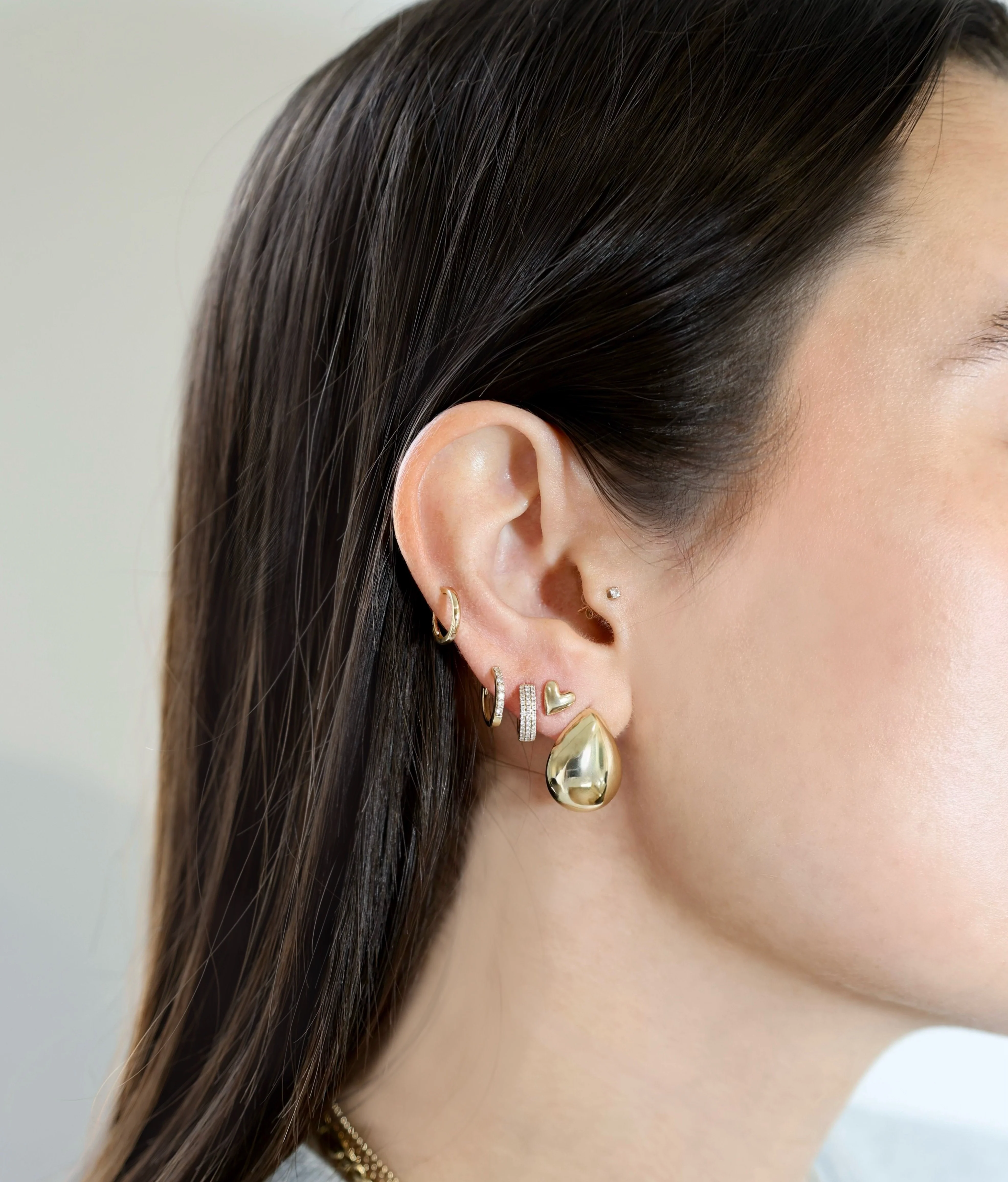 THE PUFFED HEART STUDS - Image 3