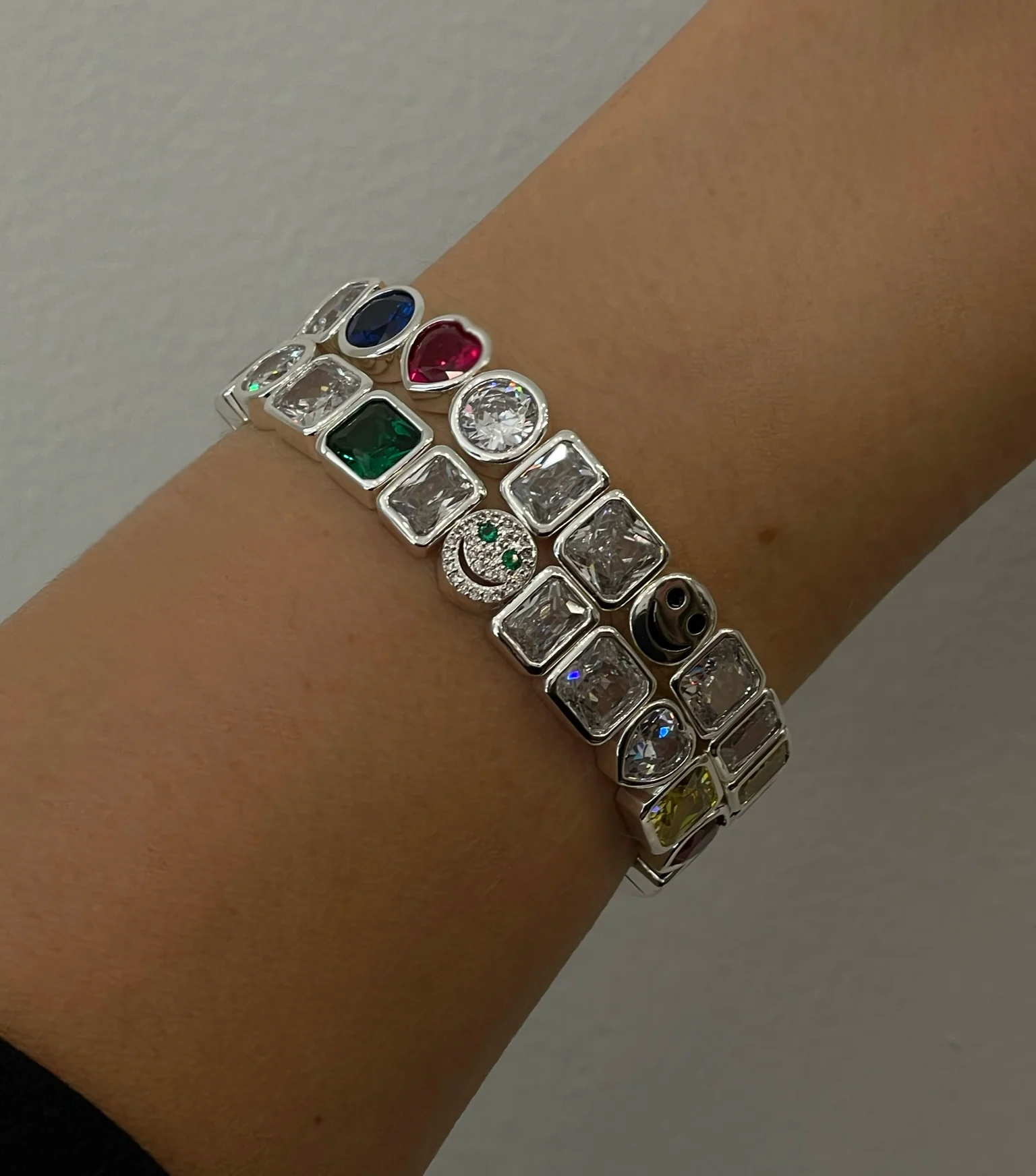 THE ENAMEL HAPPY JEWEL BRACELET - Image 9