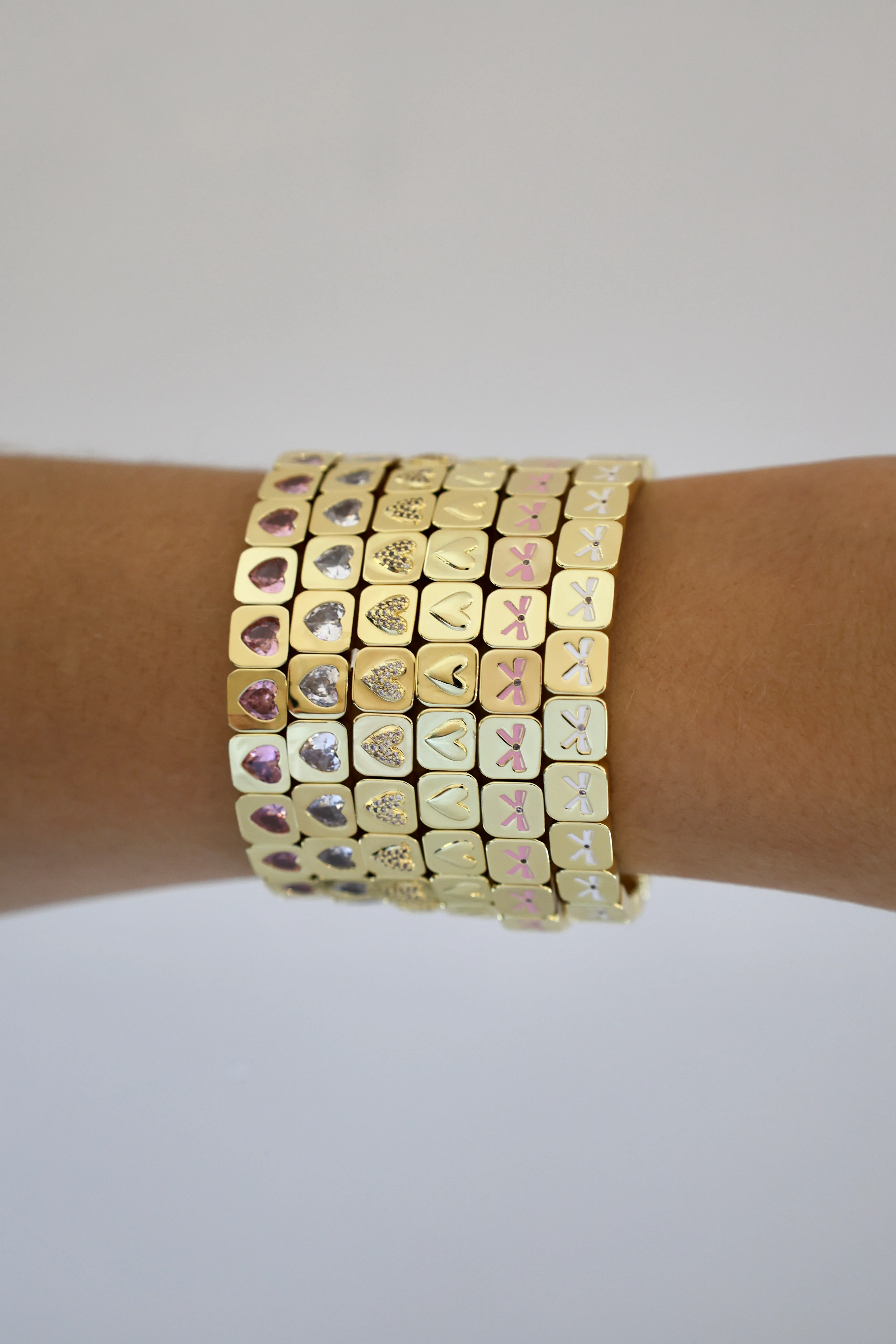 THE PAVÉ PUFFED HEART BRACELET - Image 4